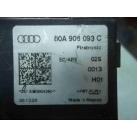 Реле бензонасоса Audi Q5 II рестайлинг (2020—2023) 2021 80A906093C