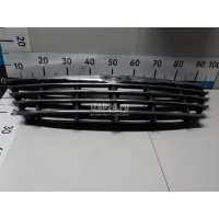 Решетка радиатора Chrysler Voyager/Caravan (RG/RS) (2000 - 2008) 04857986AB