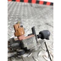 Клапан электромагнитный Toyota Avensis 1999 2586064140
