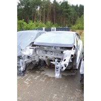 Renault megane 4 iv универсал четверть