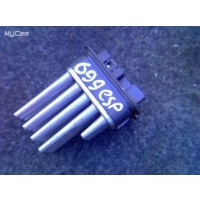 Сопротивление печки Opel Omega B 2002 90566802