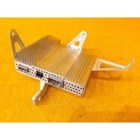 Tesla Model 3 WZMACNIACZ AMPLIFIER 1079748 - 00 - E