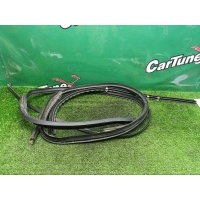 Уплотнители капота Mercedes-Benz ML W163 2002 A1636280298