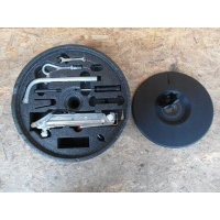 Audi tt 8n quattro вставка артикул колёса домкрат ключ комплект 8n0011031b