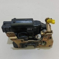 Замок двери передней правой Renault Kangoo (2003 - 2008) 7701046800