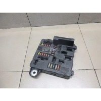 Блок предохранителей Renault Megane II (2003 - 2009) 8200306033