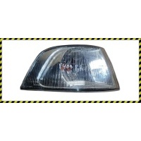 Поворотник правый Volvo V40 1 2000