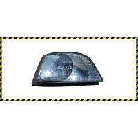 Поворотник левый Volvo V40 1 2000