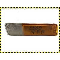 Поворотник правый Mitsubishi L200 3 2000