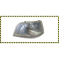 Поворотник правый Volvo V40 1 1996