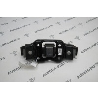 Кронштейн АКПП с подушкой Jeep Wrangler JL 2017 68271535AA