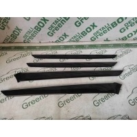 Накладка декоративная Mercedes E W212 2009 A2127300622,A2127300522,A2127200622,A2127200522