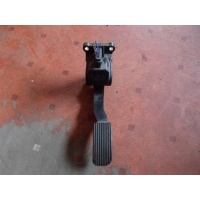 Padał gazu Mercedes Vito W447 A4473000200