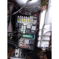 3m5t - 14a142 - ab блок предохранителей форд focus mk2 1.6