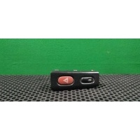 Кнопка аварийки Renault Laguna 1 1998 822955, 7700845435