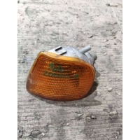 Поворотник левый Volkswagen Polo 3 1997