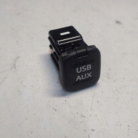 Mazda cx - 5 разъем usb aux kd45669u0