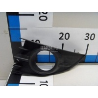 Решетка в бампер центральная Renault Scenic II (2003 - 2009) 7701477302
