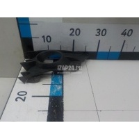 Решетка в бампер центральная Renault Scenic II (2003 - 2009) 7701477302