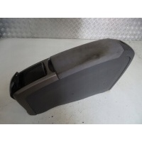Подлокотник toyota prius ii