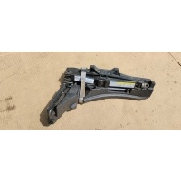 Вставка багажника домкрат volkswagen гольф viii 8 5h0012115d