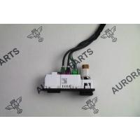 Разъем USB+SIM Jaguar F-Pace X761 2016 T2H30123