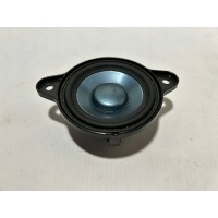 Динамик мерседес w204 w218 w212 harman kardon logic 7 2048202302