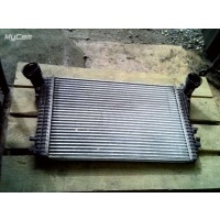 Интеркулер Volkswagen Touran 1 2009 1K0145803T