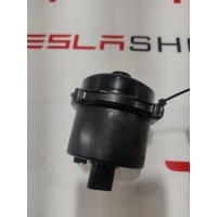 Насос антифриза дополнительный Tesla Model 3 2019 1501200-CL-B,1510048-00-C,1506860-000-B,1088245-00-L,1523007-00-E,1549902-00-C,1750119-00-A,1752119-01-B,1523003-00-B,1501100-CL-C,1613703-00-B