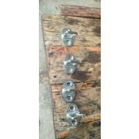 Volkswagen T4 3C0837033B rygiel zamka drzwi kpl