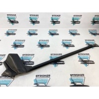 Уплотнитель стекла двери BMW 5-Series 535i GT F07 2009 51357196395