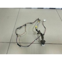 Проводка двери Toyota Toyota Corolla E120 2001-2007 8215402170