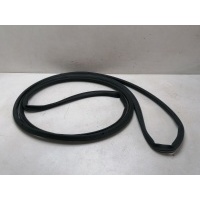 Уплотнитель двери Volkswagen Touareg 2 NF 7P0837911A