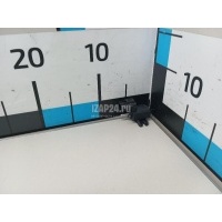 Трубка вакуумная Land Rover Range Rover III (LM) (2002 - 2012) LR076025