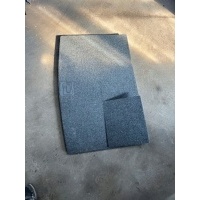 Volkswagen гольф v 5 плюс пол багажника 5m0858855a