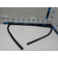 Уплотнитель стекла двери Land Rover Freelander 2 (2007 - 2014) CFE500270