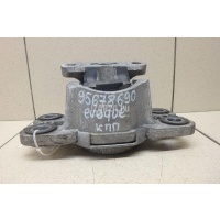 Опора КПП Land Rover Freelander 2 (2007 - 2014) LR024738