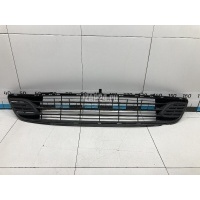 Решетка в бампер центральная Citroen-Peugeot C4 Picasso (2006 - 2014) 7414RV