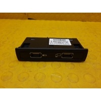 USB Зарядное устройство Mercedes-Benz GLE-Class W166 2017 A1728202100