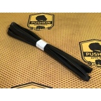 Уплотнитель стекла двери Nissan Patrol Y61 2004 82330VB007