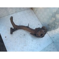 Кулак поворотный левый Audi A6 C5 (S6,RS6) 2000 8d0407257