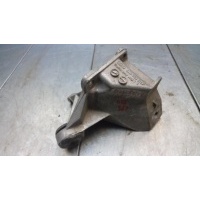 Кронштейн КПП Audi 100 C4/4A 1994 4A0399114F