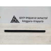 Уплотнитель стекла двери BMW 3 F30 Рестайлинг 2017 51357258297