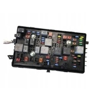 Блок предохранителей chevrolet cruze 13222782