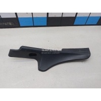 Накладка лобового стекла правая Renault Sandero (2009 - 2014) 8200763647