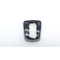 Накладка кулисы КПП Kia Rio FB 2020 84640H0100SAQ, 84640H0100, 84642H0100
