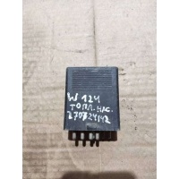 Реле бензонасоса Mercedes E W124 1992 0035451905