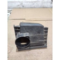 Корпус воздушного фильтра Renault Laguna 2 2003 8200098984