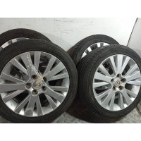 диск литой ОРИГИНАЛ , КОМПЛЕКТ , 4шт , 17x7J , С ЦЕНТР.ЗАГЛУШКАМИ , ЕСТЬ БОРДЮРКА , ПОЛЕЗЛА КРАСКА. R17 , ширина обода: 7 , PCD 5x114.3 мм , DIA 67.1 мм , ET 60 мм. Mazda 6 GH 2010 9965307070