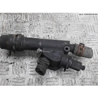 Фланец (тройник) системы охлаждения Volkswagen Touran 2005 038121132d